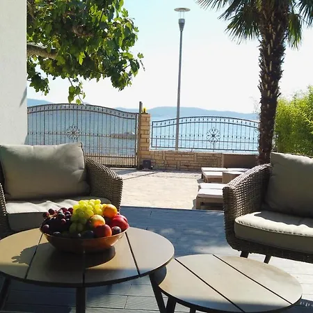 Beach House Ana Sukošan Extérieur photo
